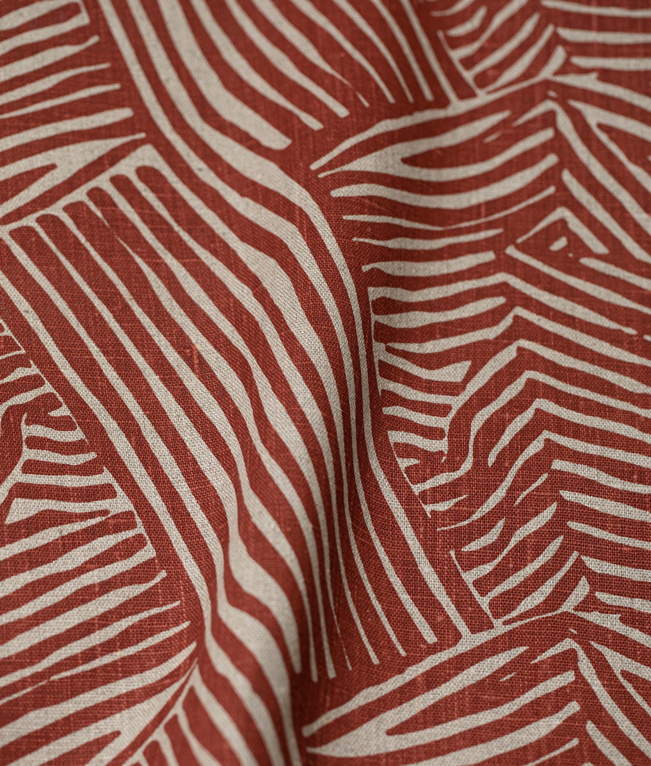 Linen fabric ”FLÄTVERK” Red/Natural