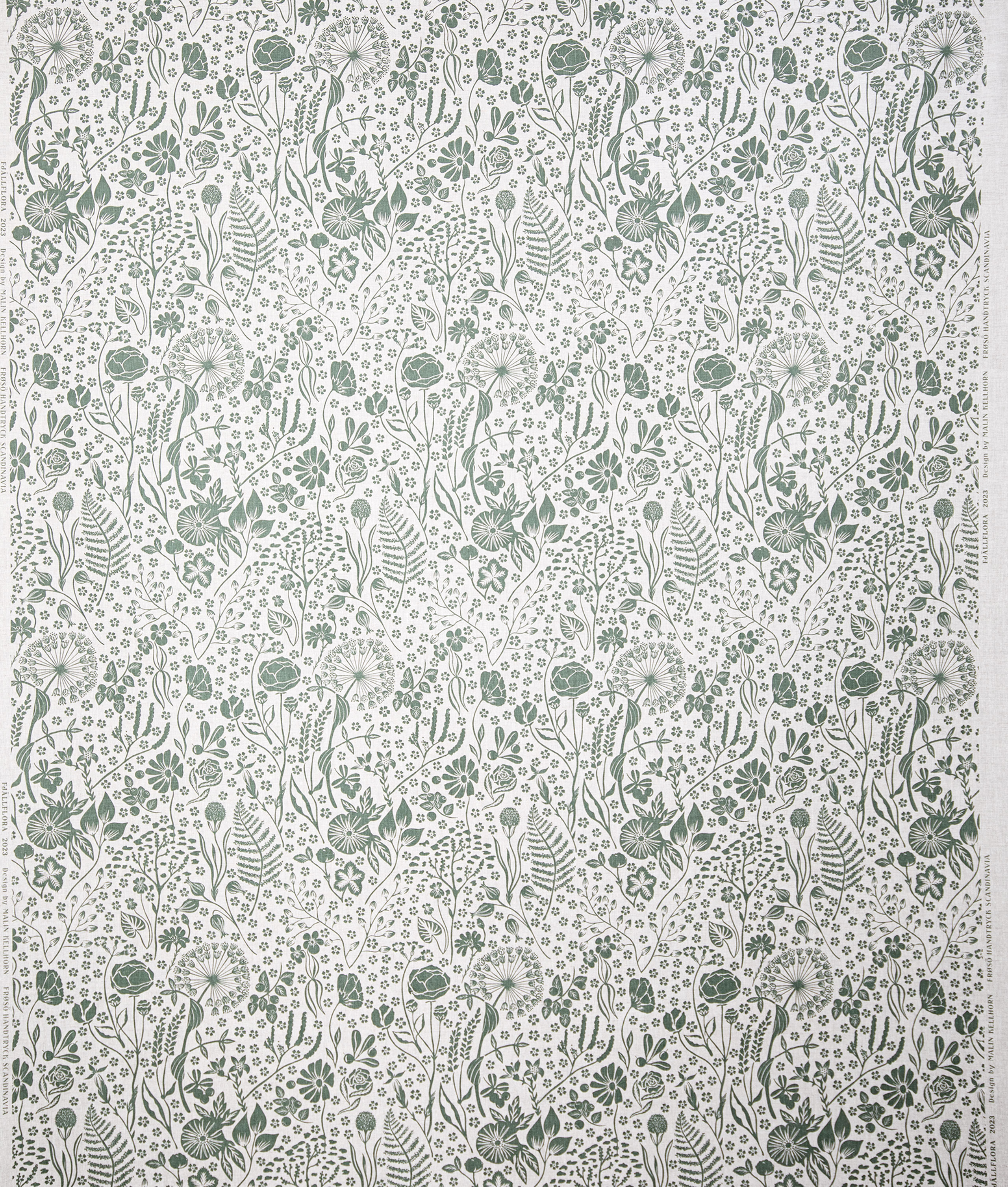 Linen fabric "Fjällflora"Green/natural