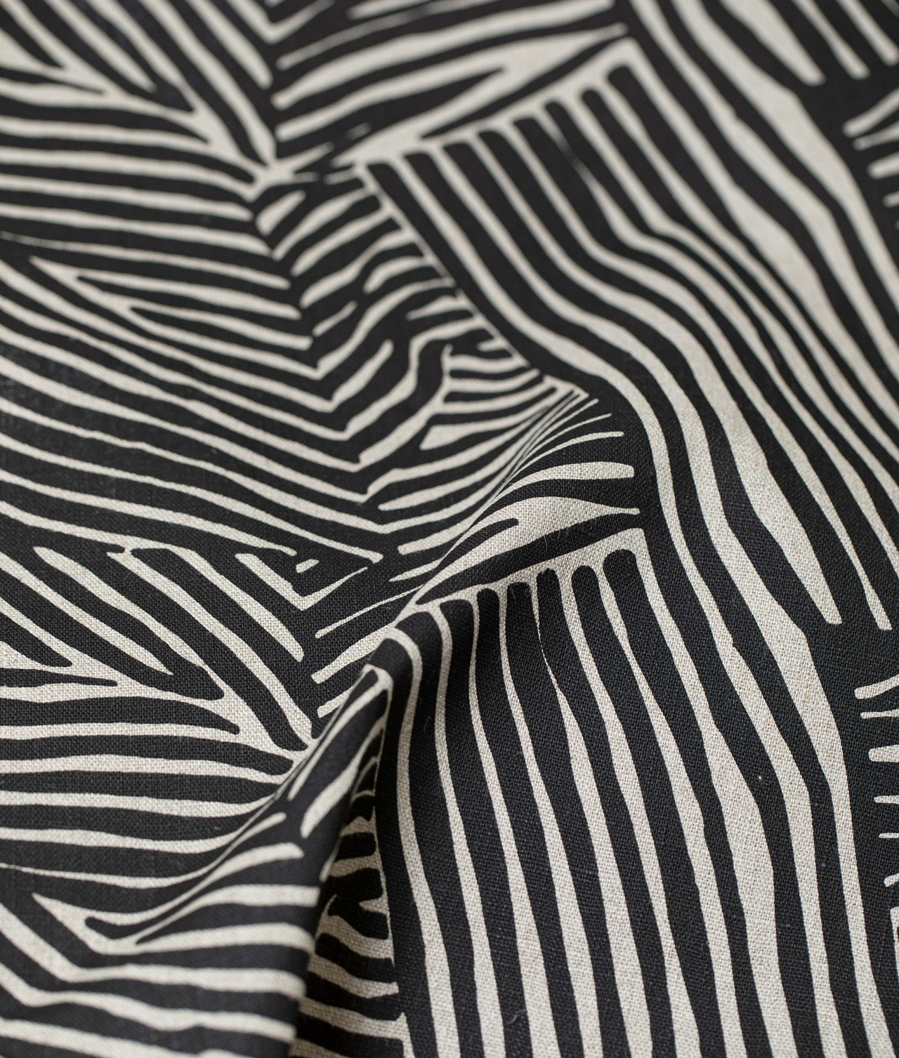 Sample Linen fabric ”FLÄTVERK" Black