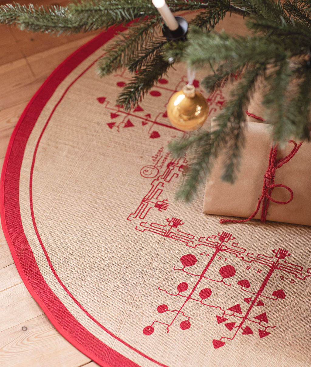 Christmas tree mat ”SLÄKTTRÄDET"